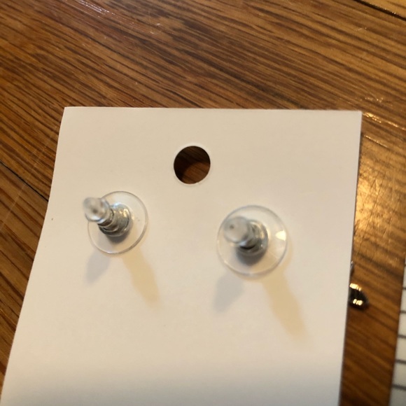 Silver Leaf Jacket with Silver Tone Stud Earrings - Picture 2 of 3